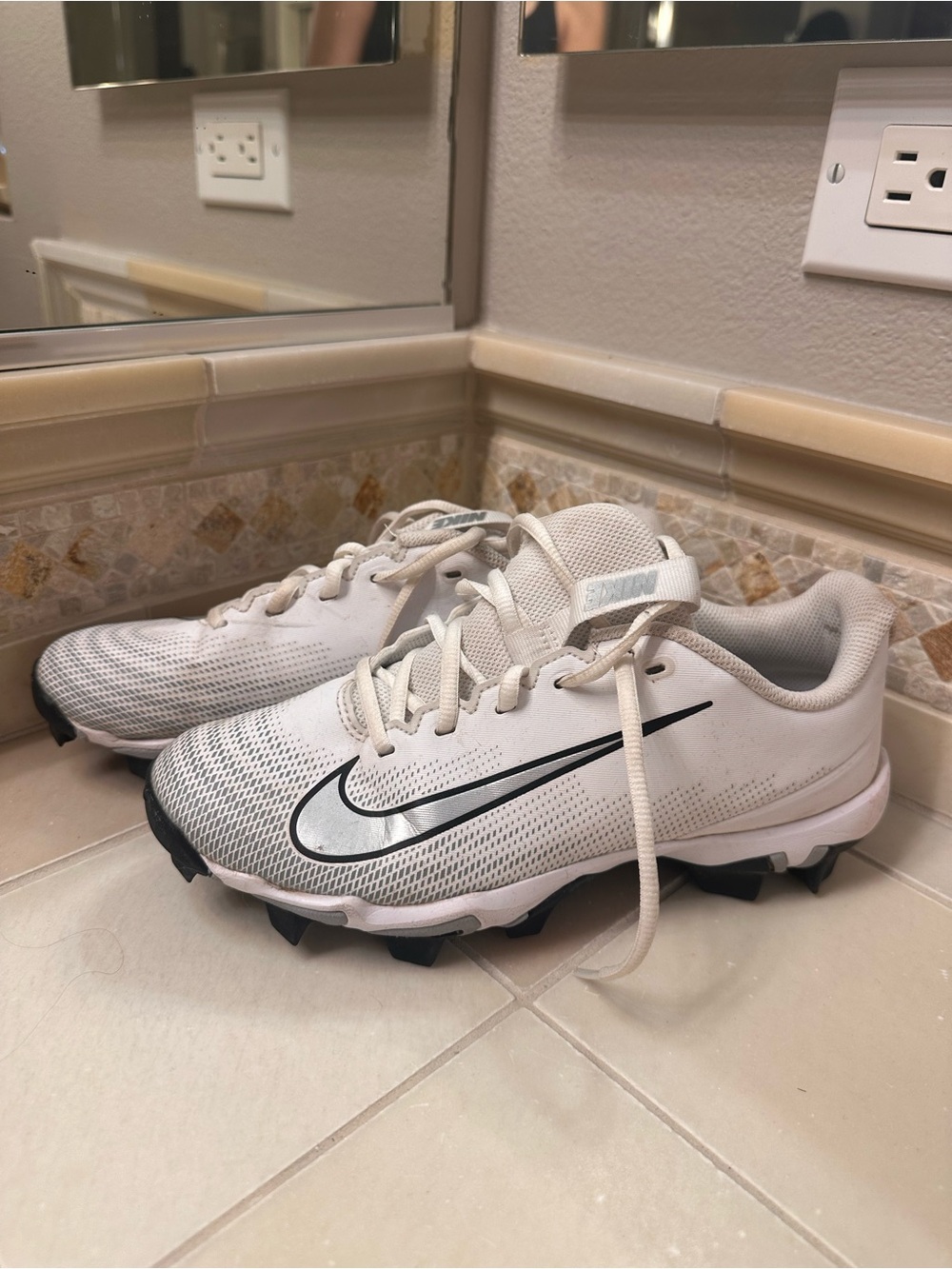 Nike Kids Vapor Shark 3. Big Kids football cleats.